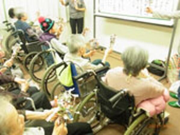 特別養護老人ホーム なにわ（常勤）の介護福祉士求人メイン写真5