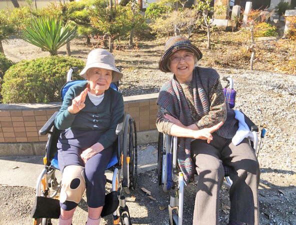 愛の家グループホーム 甲府増坪（正社員）の介護職求人メイン写真3