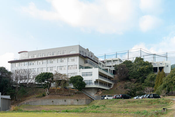 介護老人保健施設　若杉の里 （常勤）の准看護師求人の写真