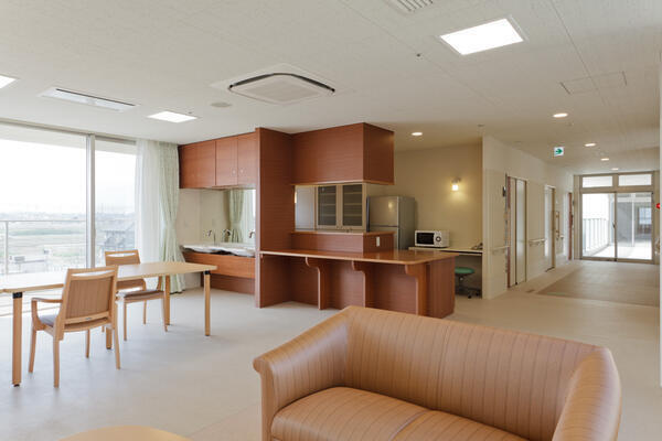 特別養護老人ホーム 湘南けやきの郷（パート）の介護職求人メイン写真2