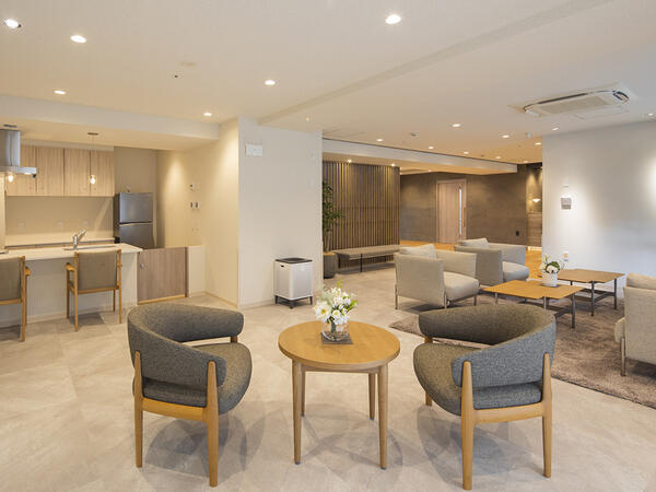 介護付有料老人ホーム チャーム清澄白河（夜勤専従/パート）の介護福祉士求人メイン写真4