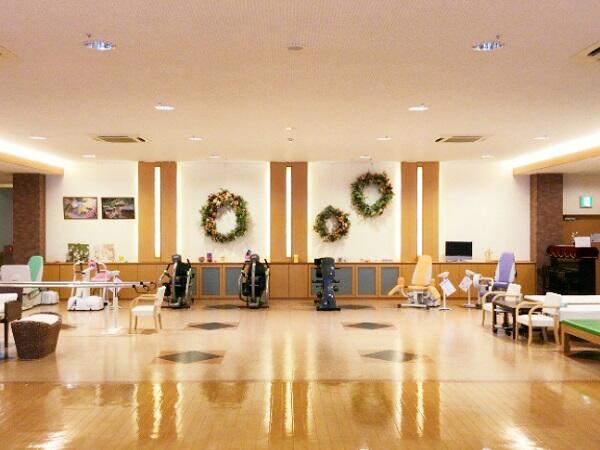 介護老人保健施設　さくら園（常勤）の介護福祉士求人メイン写真2