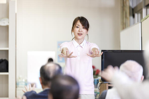 特別養護老人ホーム大慈弥勒園（常勤）の介護福祉士求人メイン写真2