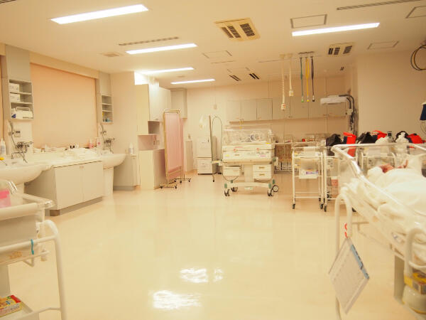 荒木記念東京リバーサイド病院（常勤） の臨床検査技師求人メイン写真3