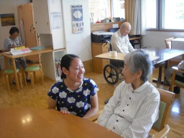 特別養護老人ホーム コモンズ（常勤）の介護福祉士求人メイン写真1