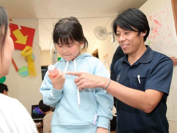 放課後等デイサービスtoiro 向ヶ丘遊園（児童指導員/常勤）の精神保健福祉士求人メイン写真5