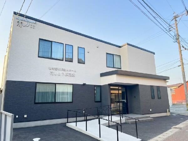 住宅型有料老人ホーム花しょうぶ高瀬（常勤）の介護職求人の写真