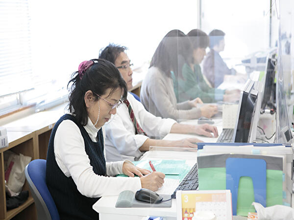 名古屋市南部認定調査センター（認定調査員/パート）の介護福祉士求人メイン写真1
