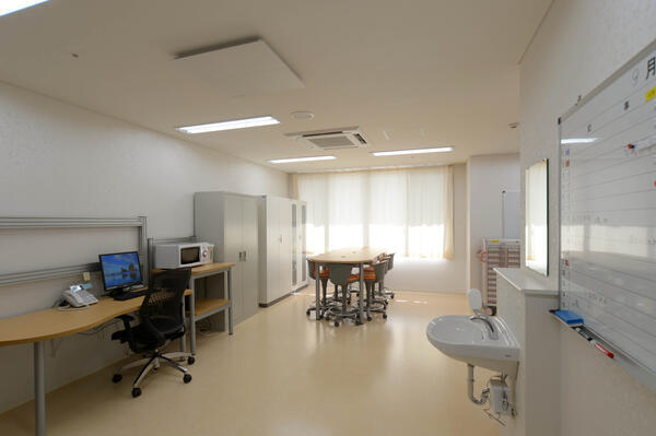 特別養護老人ホーム　ふれあいの麗寿（パート）の看護師求人メイン写真2