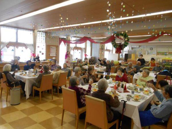 特別養護老人ホーム　神愛園清田（常勤）の介護福祉士求人メイン写真3