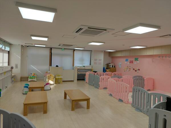 カメリアキッズ 横浜園（常勤）の保育士求人メイン写真4