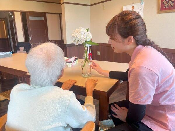 特別養護老人ホーム まんてん塩津（パート） の介護職求人メイン写真3