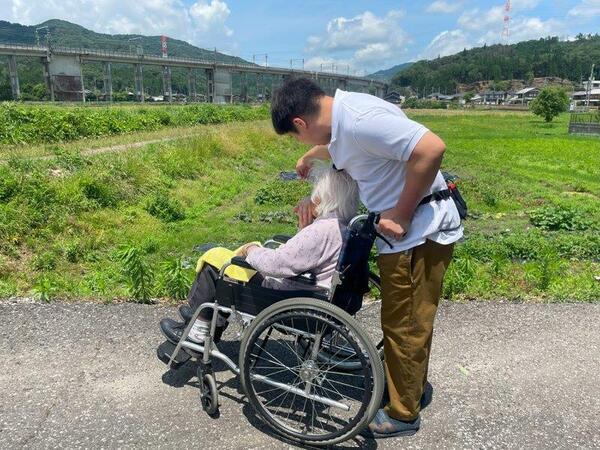 グループホーム まんてん塩津（常勤）の介護福祉士求人メイン写真5