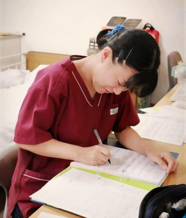 老人保健施設 マイライフ尾根道（夜勤専従/パート）の介護福祉士求人メイン写真3