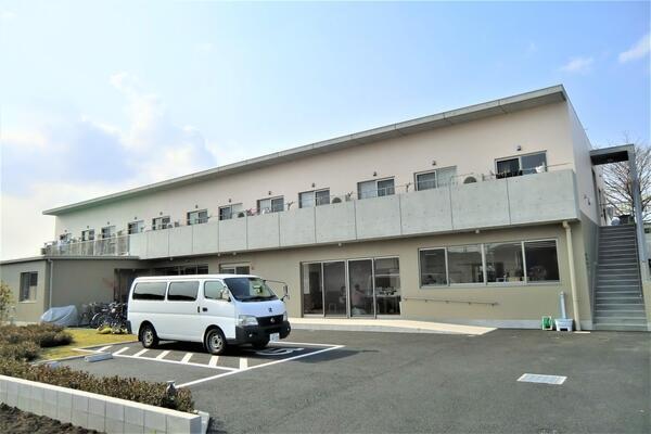 社会福祉法人 県央福祉会　あーとはうす（常勤）の支援員求人の写真