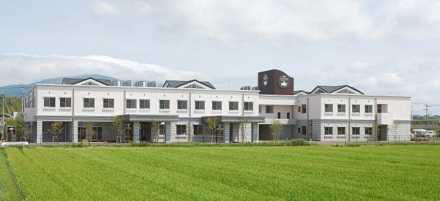 特別養護老人ホーム 花のみね弐番館（常勤）の介護福祉士求人の写真