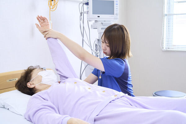 福聚苑老人保健施設（常勤）の作業療法士求人の写真