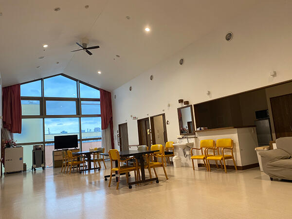 西おおいずみ翔裕館（常勤）の准看護師求人メイン写真4