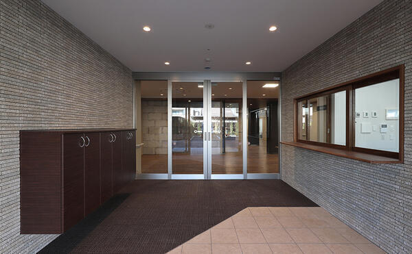 特別養護老人ホーム ピオーネ三鷹（パート）の介護職求人メイン写真3