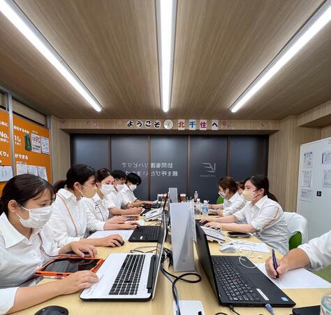 LE在宅・施設訪問看護リハビリステーション 北千住店（常勤）の理学療法士求人メイン写真3