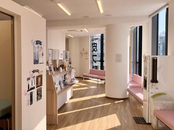 早稲田通り皮フ科（常勤）の医療事務求人メイン写真3