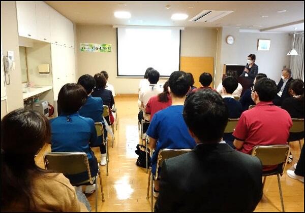 居宅介護支援事業所こすもすケアセンター(常勤) のケアマネジャー求人サブ写真1