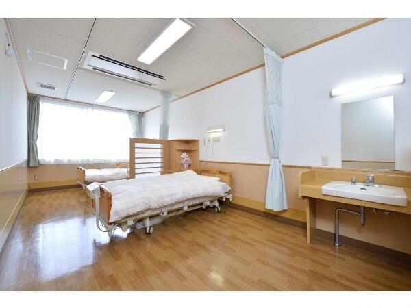 特別養護老人ホームオレンジガーデン（常勤）の介護職求人メイン写真3