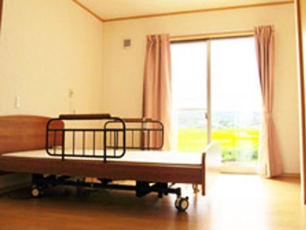 住宅型有料老人ホームこすもす園（パート）の調理師/調理員求人メイン写真2