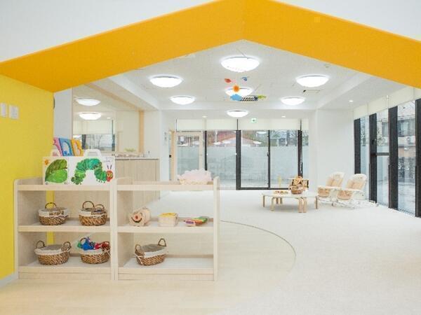 ポピンズナーサリースクール上大崎（認可/常勤）の保育士求人メイン写真5