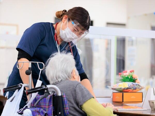 IKOIナーシングホーム泉北深井（常勤）の看護師求人メイン写真1
