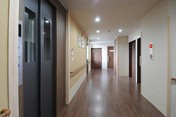 クローバー訪問介護サービス(サ責候補) の介護福祉士求人メイン写真3