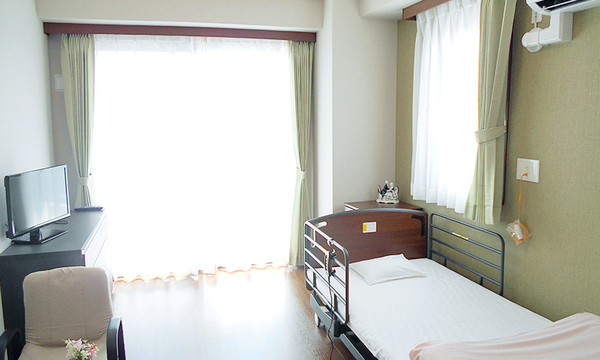 介護付き有料老人ホーム タムスさくらヴィラ川口（日勤常勤）の介護職求人メイン写真4