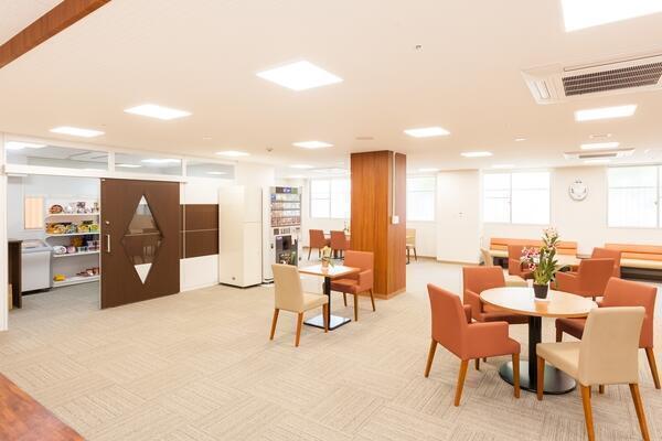 介護老人保健施設 薫楓苑（常勤）の介護職求人メイン写真2