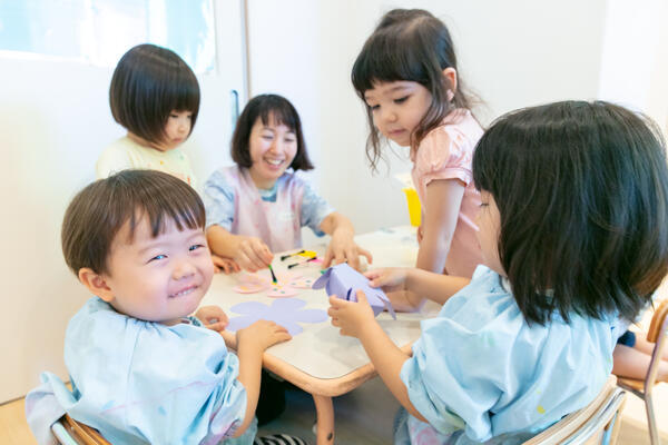 ピノキオ幼児舎 吉祥寺保育園（常勤）の保育士求人メイン写真5