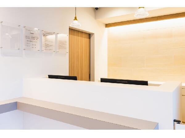 山内皮ふ科スキンケアクリニック（常勤）の看護助手求人メイン写真2