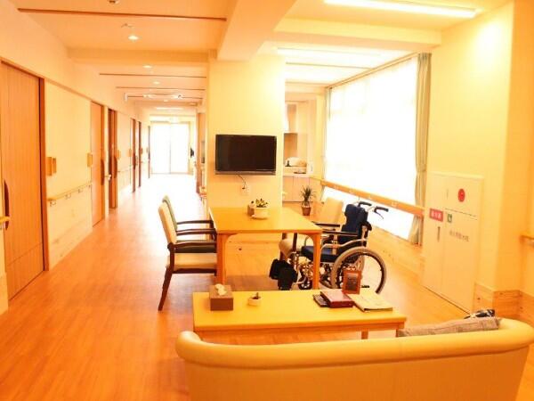 特別養護老人ホーム 桜の里（常勤）の介護福祉士求人メイン写真2