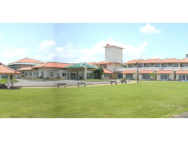 特別養護老人ホーム八重山厚生園(常勤) の准看護師求人の写真