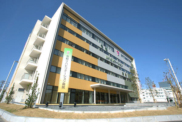 令和リハビリテーション病院（病棟/常勤）の看護師求人メイン写真2