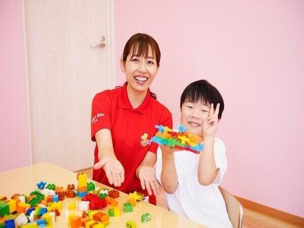 グローバルキッズパークつくば店（児童指導員/常勤）の精神保健福祉士求人の写真