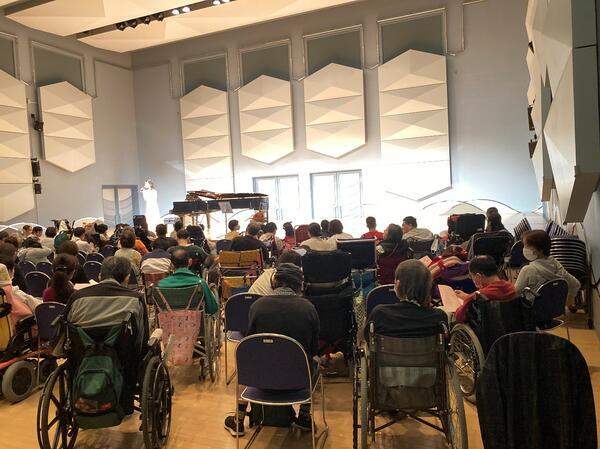 障害者総合福祉施設アガペセンター　アガペ壱番館（パート）の介護職求人メイン写真4