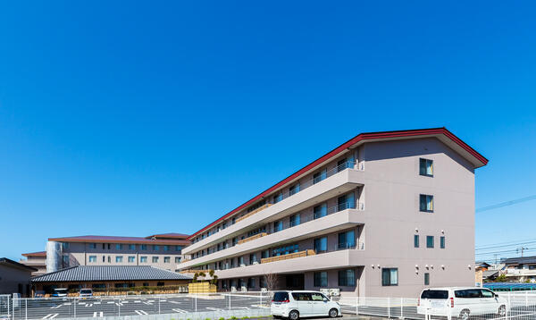 高齢者福祉施設 サンヴェール三城（常勤）の介護職求人メイン写真2