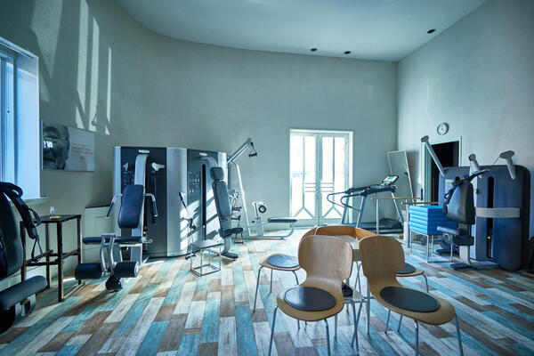 リハビリ専門デイサービス リタポンテ余丁・市谷台町店(シニアトレーナー/常勤)の介護職求人サブ写真3