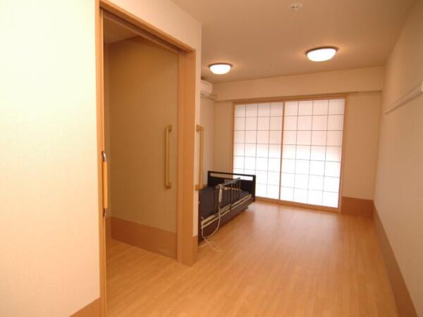 特別養護老人ホーム 竹の塚翔裕園（常勤）の看護師求人メイン写真4