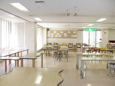 介護老人保健施設　若山荘（常勤）の介護福祉士求人メイン写真3