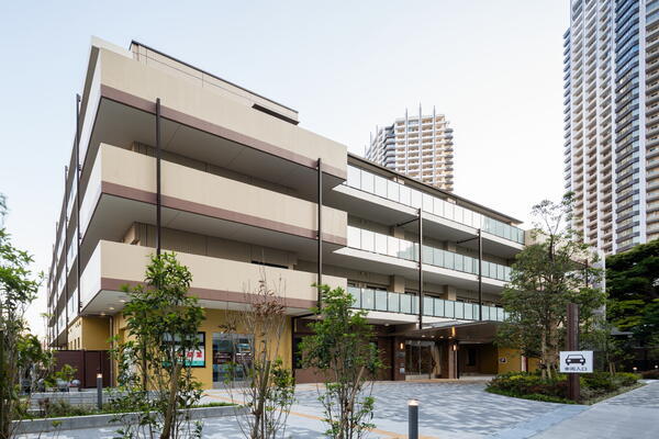 品川区立上大崎特別養護老人ホーム（生活相談員/常勤）の介護福祉士求人の写真