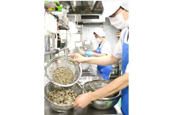 緑成会整育園（常勤）の調理師/調理員求人メイン写真4