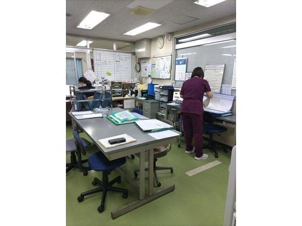 下井病院（夜勤専従/パート）の看護師求人メイン写真3
