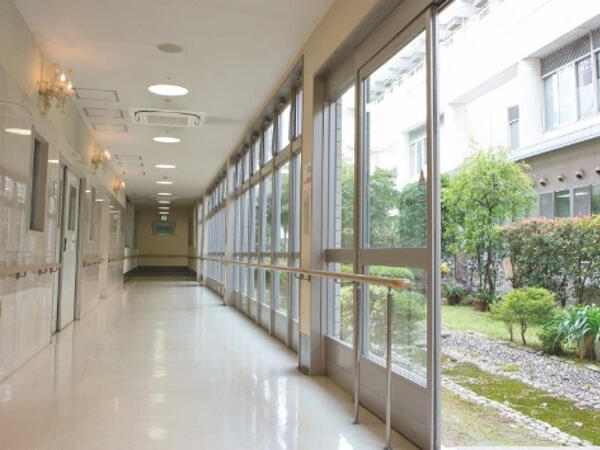 シミズひまわりの里（常勤）の看護師求人メイン写真3