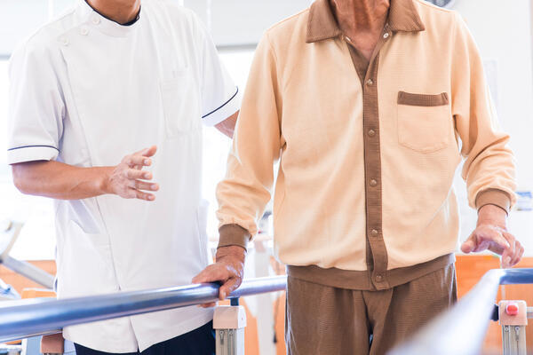 介護老人保健施設 明寿苑（常勤）の理学療法士求人の写真