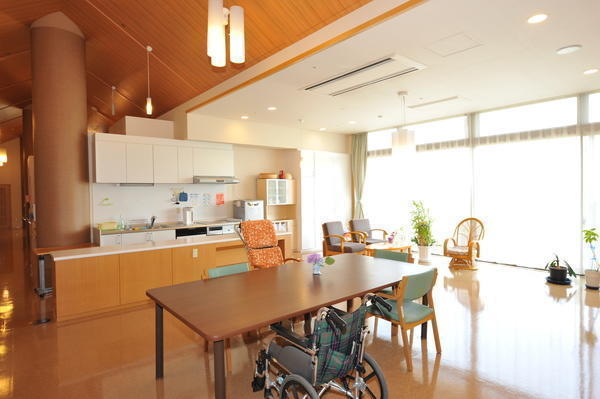 特別養護老人ホーム 桂葉（常勤）の看護師求人メイン写真4